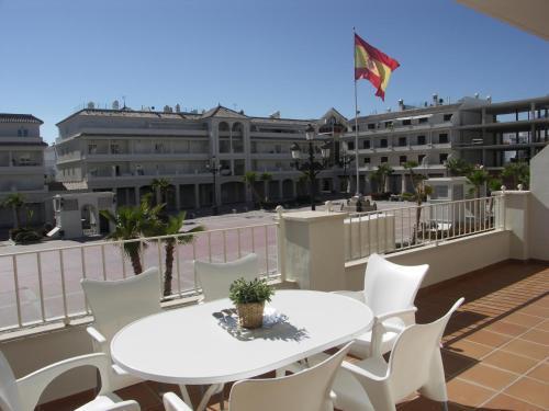 Apartamentos Plaza Espana Nerja Exterior photo
