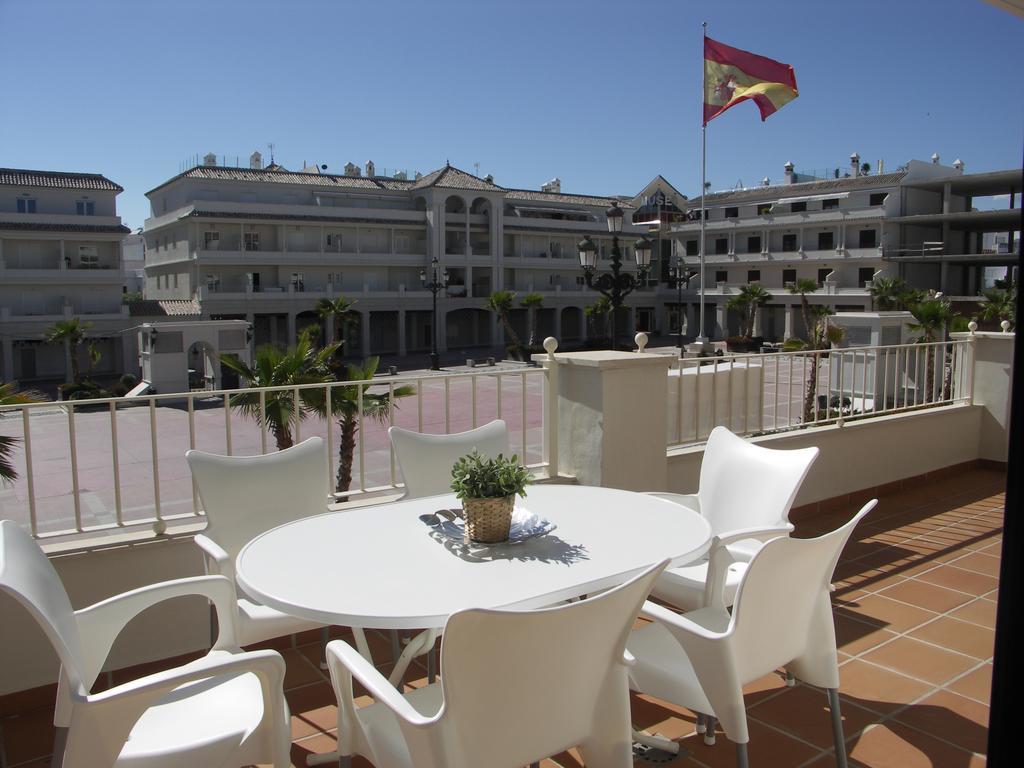Apartamentos Plaza Espana Nerja Exterior photo